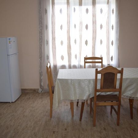 Home Garni Exterior photo